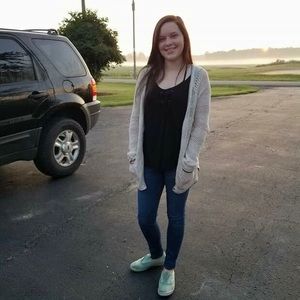 Meet your Posher, Mallory